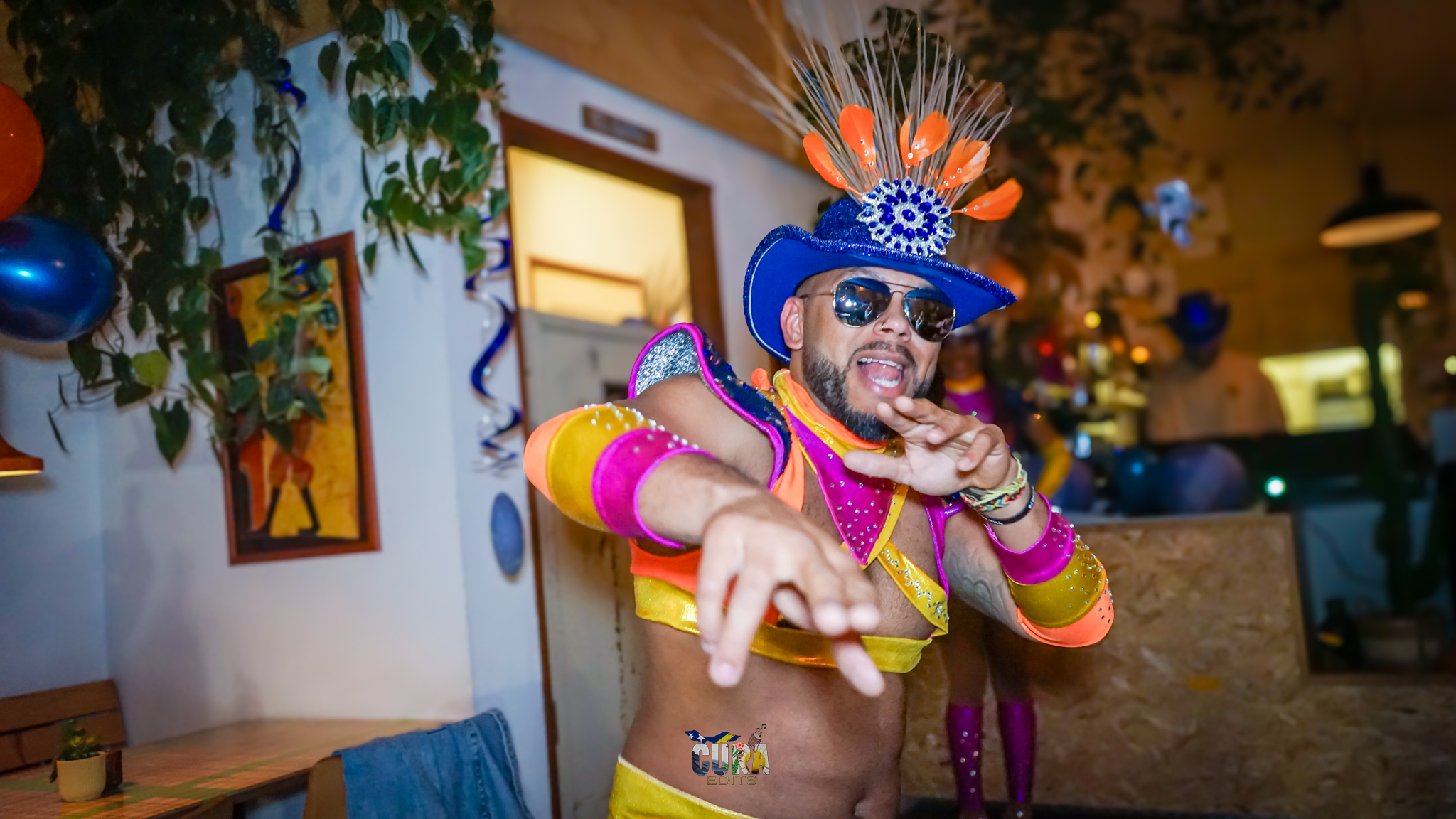 Lees meer over het artikel Bacchanal Tribe Space Cowboys